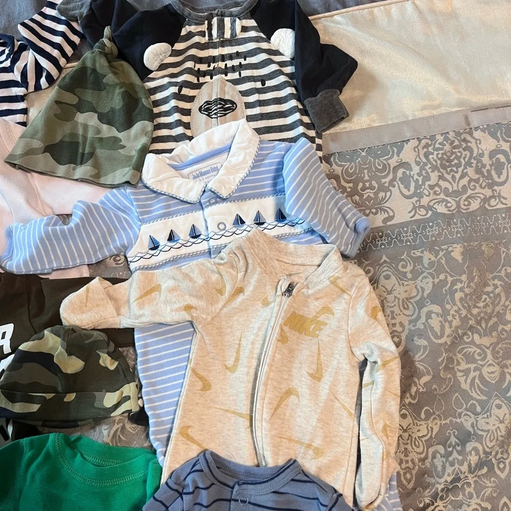 20pc Baby 0-3M Clothing Bundle - Picture 6 of 7